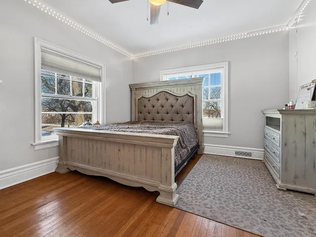 $625,000 | 2115 Riverside Avenue, Marinette, WI 54143