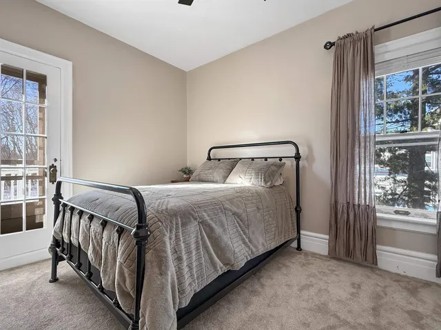 $625,000 | 2115 Riverside Avenue, Marinette, WI 54143