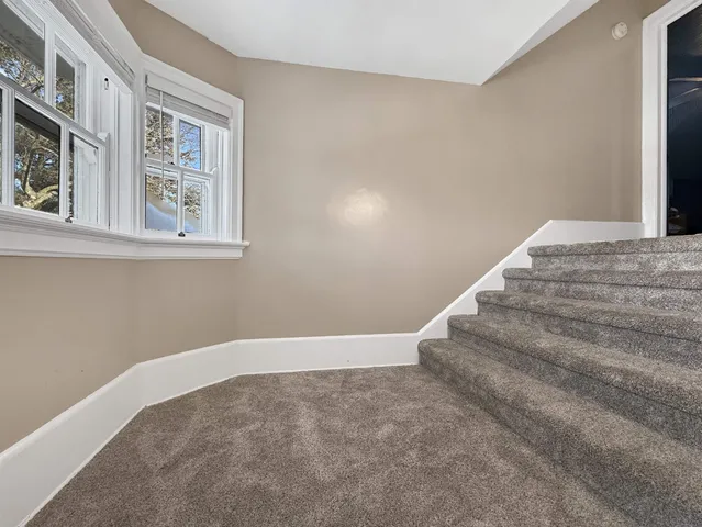 $625,000 | 2115 Riverside Avenue, Marinette, WI 54143