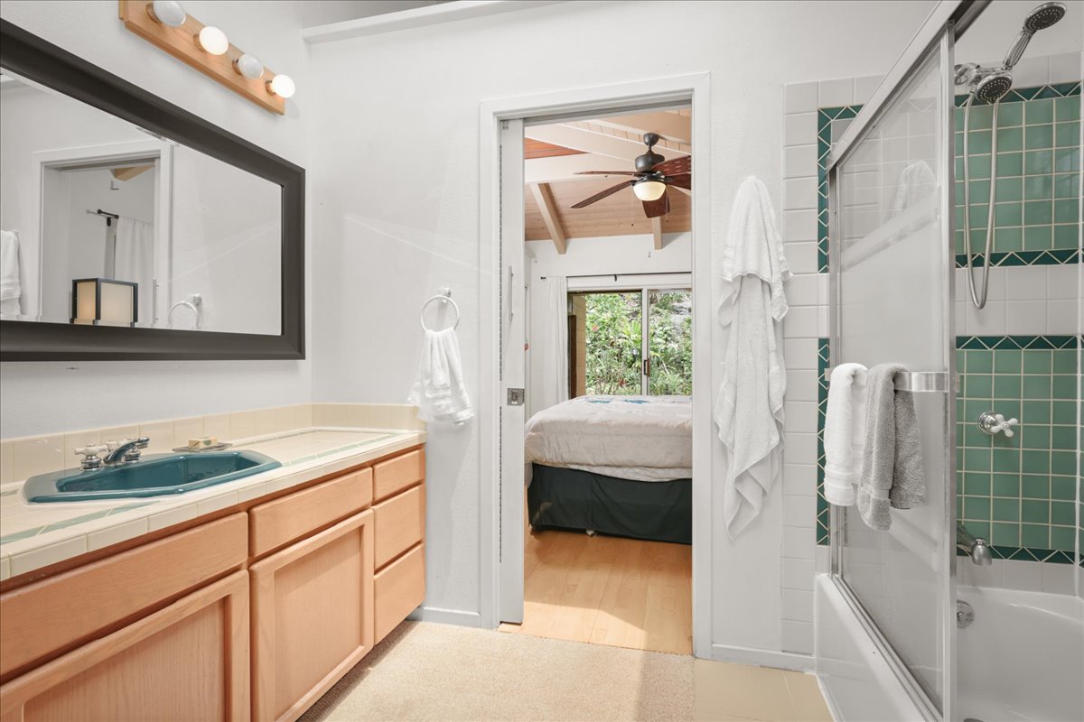 87-3194 Carissa Road Captain Cook, HI 96704 - Photo 16 of 29 Gallery Image 16