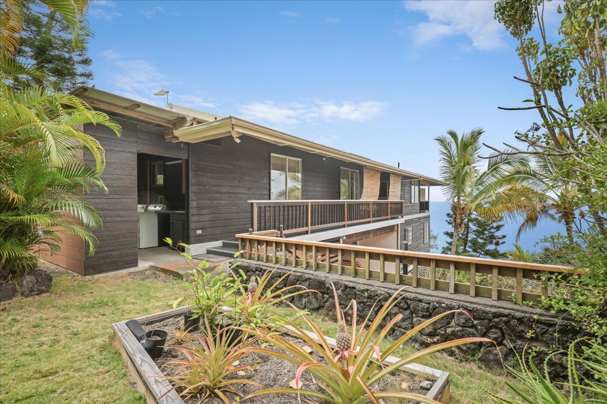 87-3194 Carissa Road Captain Cook, HI 96704 - Photo 3 of 29 Gallery Image 3