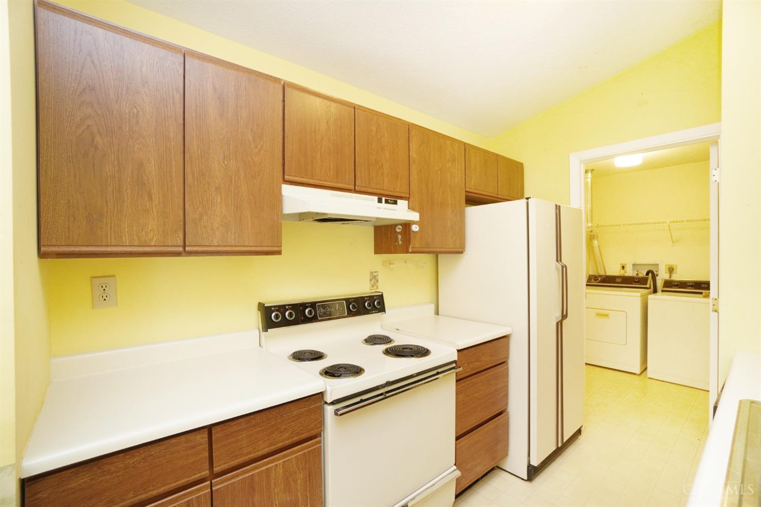 9317 Winton Road Cincinnati, OH 45231 - Photo 7 of 19 Gallery Image 7
