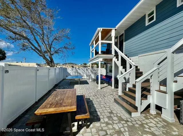 $3,200 | 208 Seminole Avenue West, Unit 2, Melbourne, FL 32901