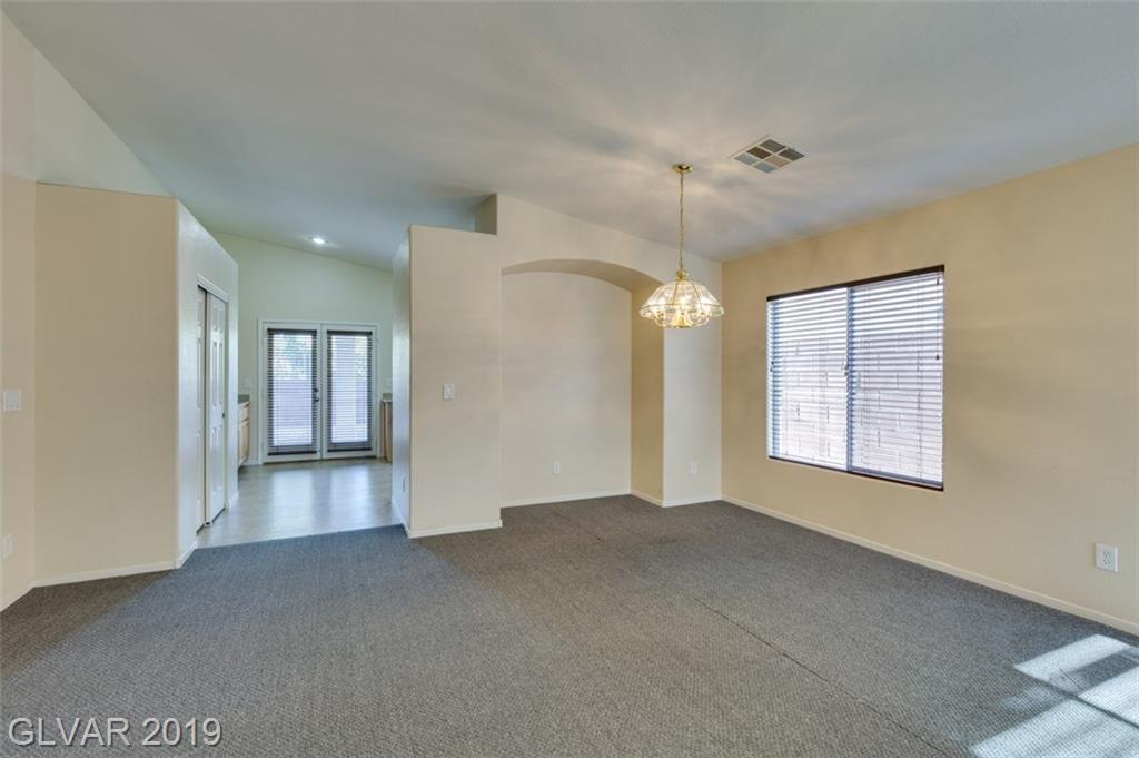 2270 Chestnut Ranch Avenue Henderson, NV 89052 - Photo 14 of 38 Gallery Image 14