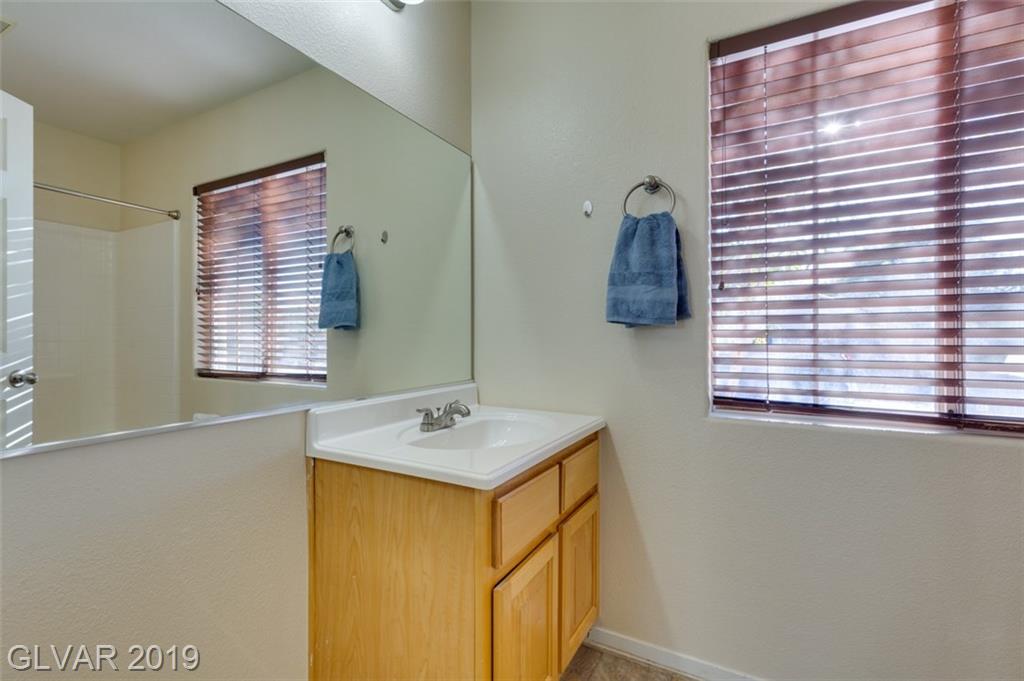 2270 Chestnut Ranch Avenue Henderson, NV 89052 - Photo 33 of 38 Gallery Image 33