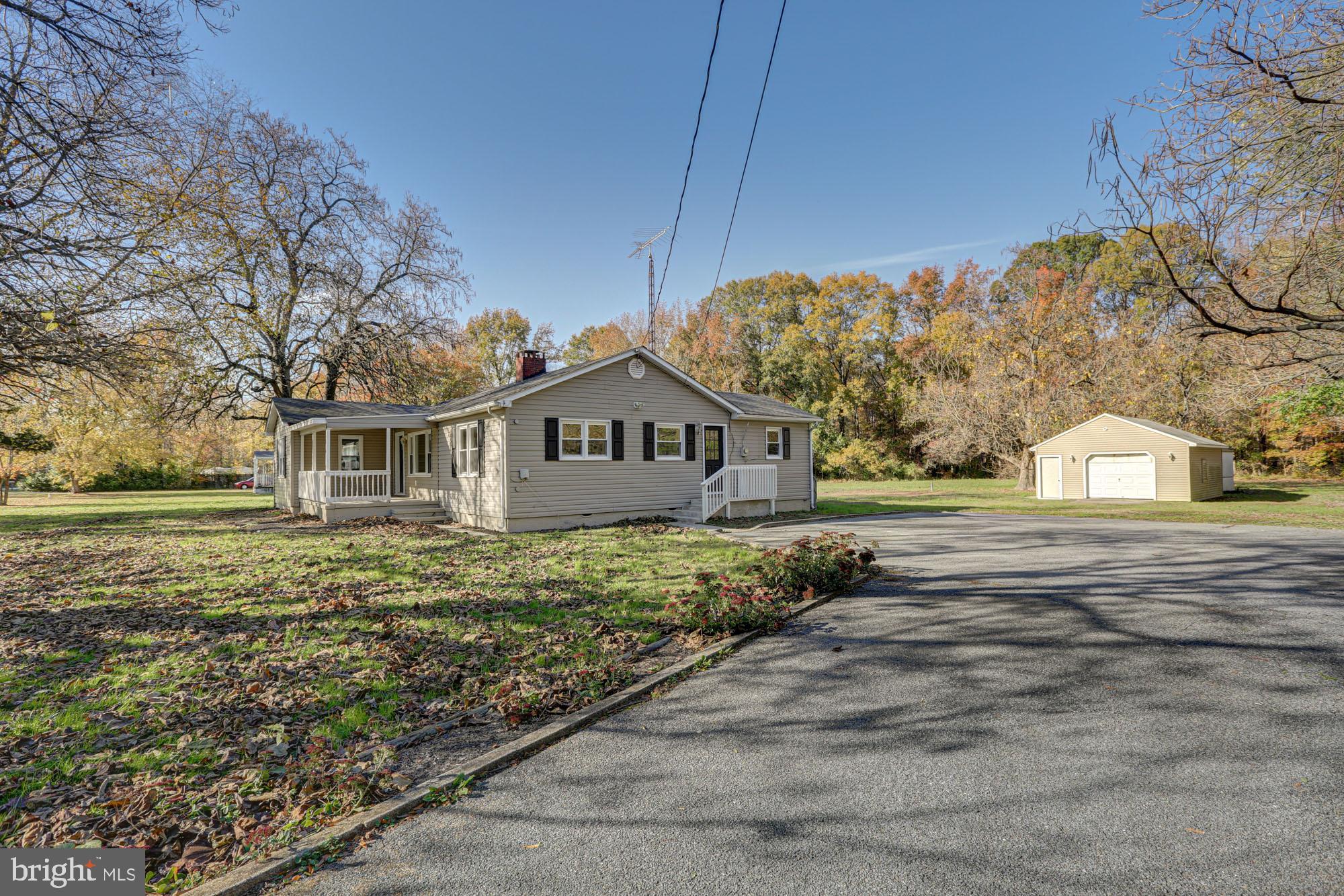 4841 Sandtown Road Felton, DE 19943 - Photo 6 of 70 Charming home nestled in vibrant autumn hues.