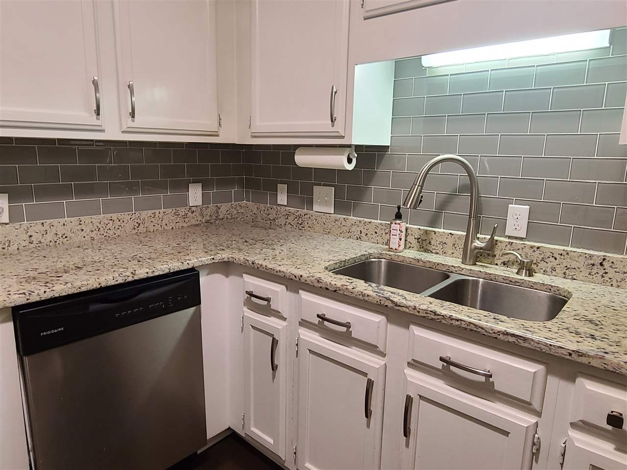 6726 Queen Annes Drive Raleigh, NC 27613 - Photo 7 of 22 Photo 7