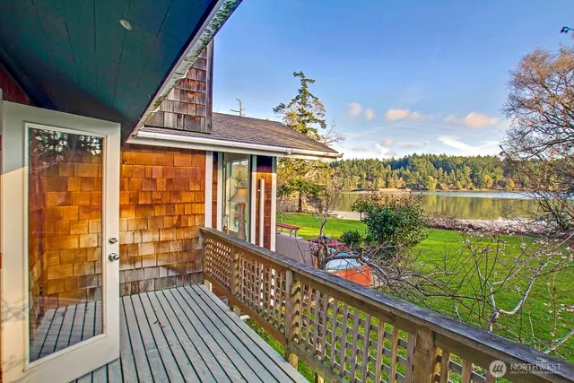 $1,495,000 | 227 De Haro Lane, Friday Harbor, WA 98250