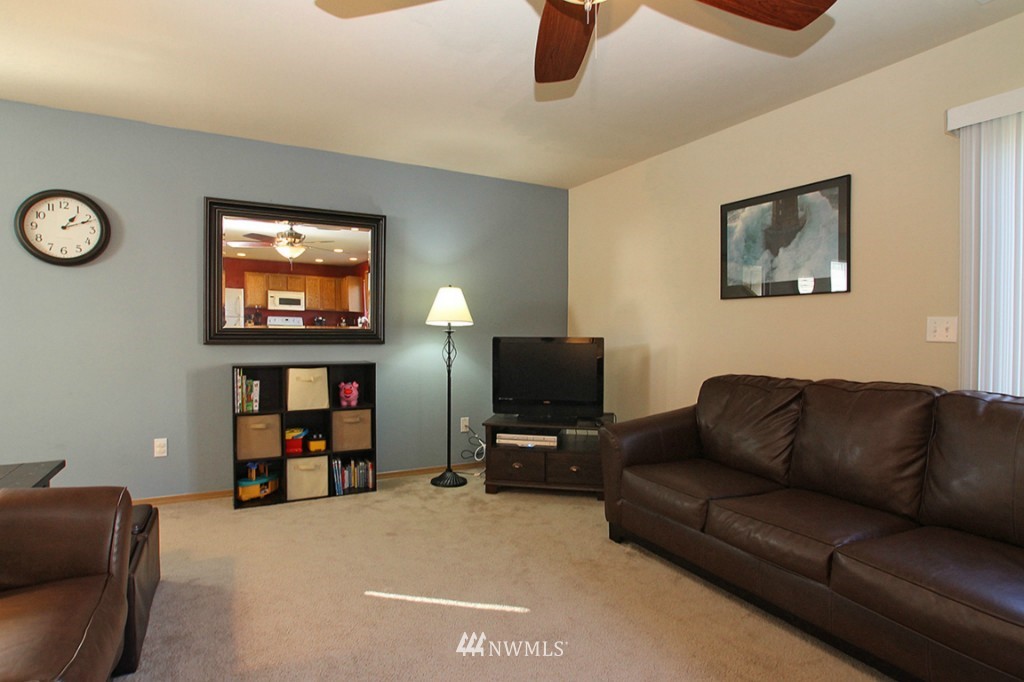 20361 Springbrook Road Southeast Monroe, WA 98272 - Photo 3 of 15