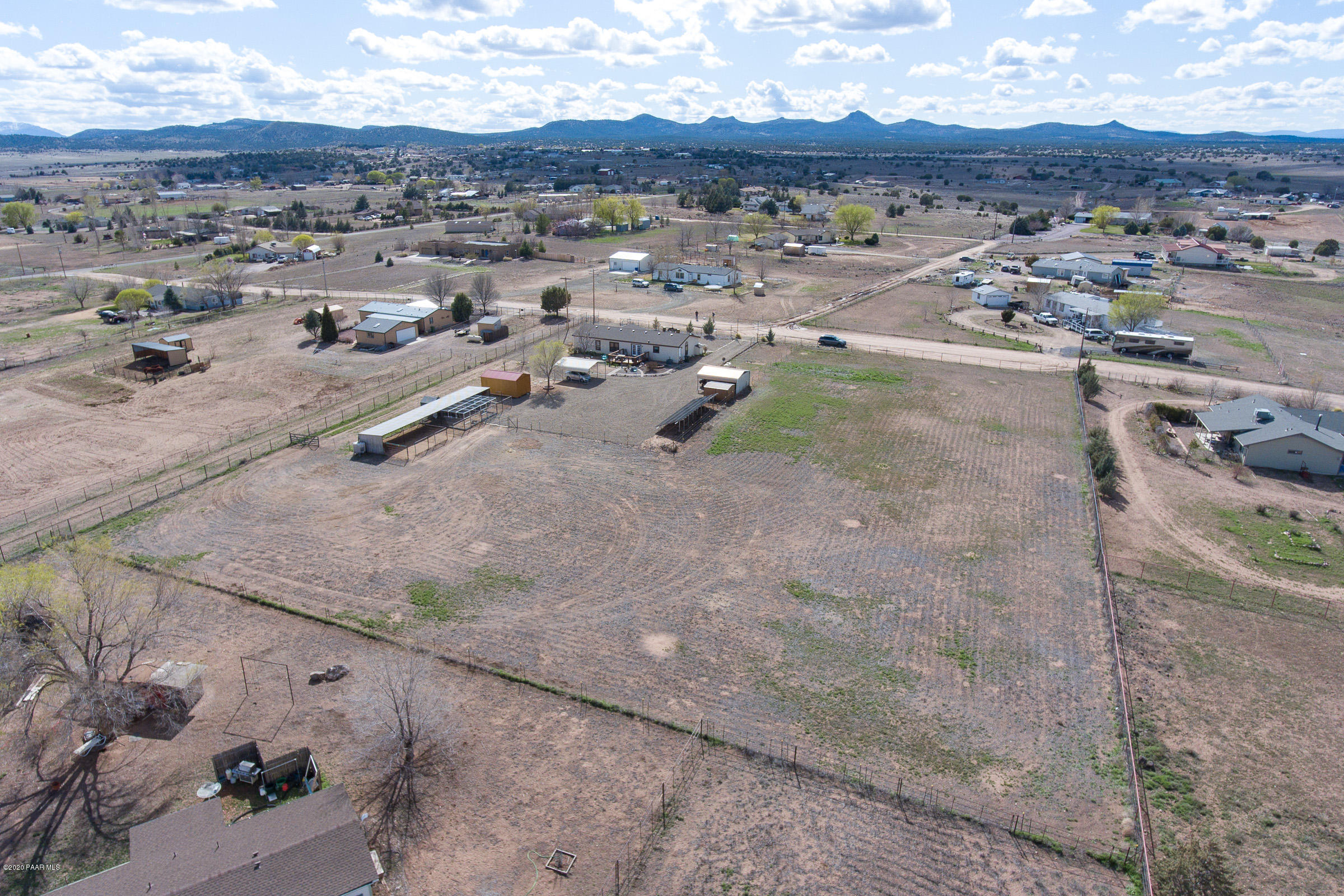 22355 North Docs Road Paulden, AZ 86334 - Photo 36 of 39