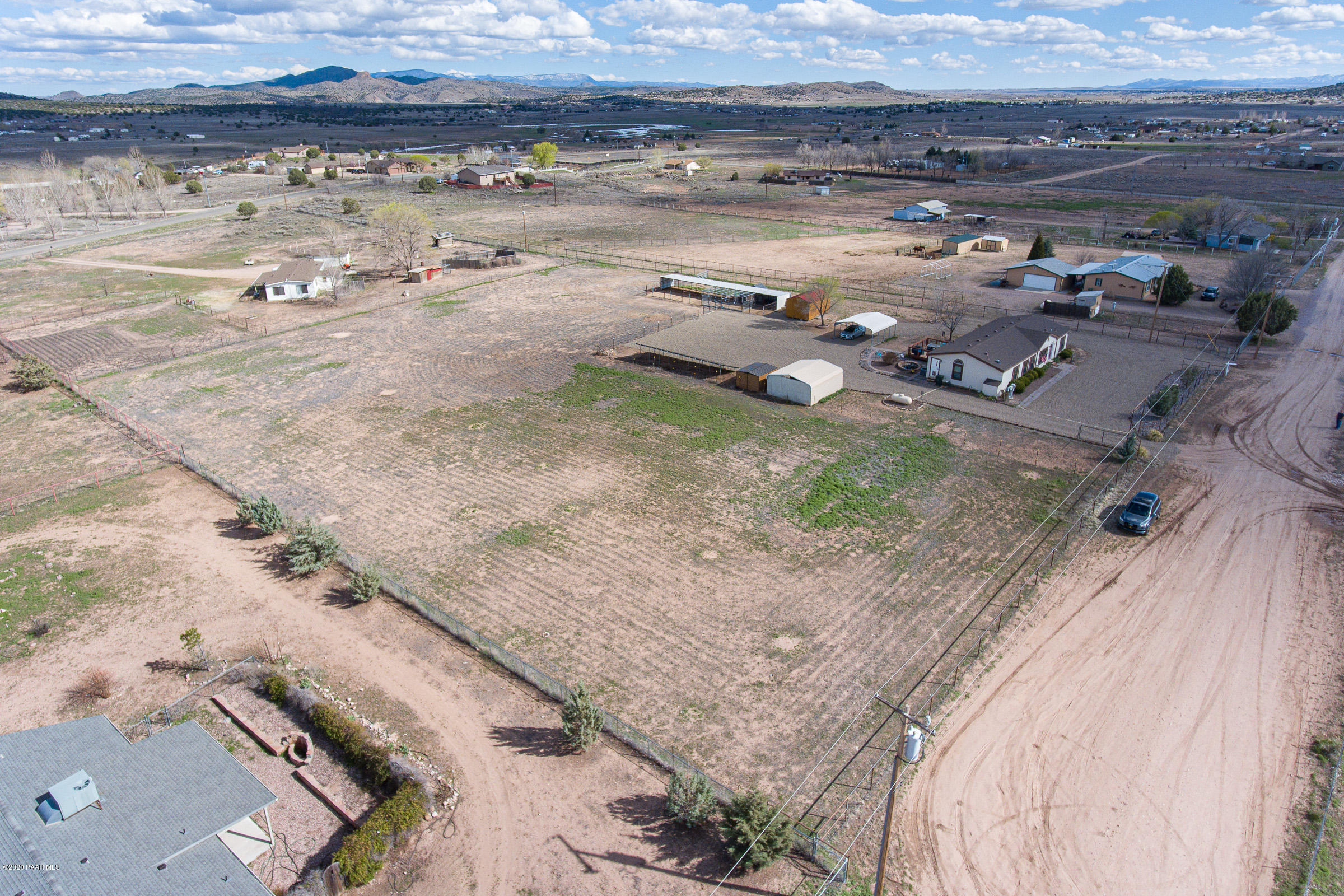 22355 North Docs Road Paulden, AZ 86334 - Photo 38 of 39 a view of a yard with wooden floor
