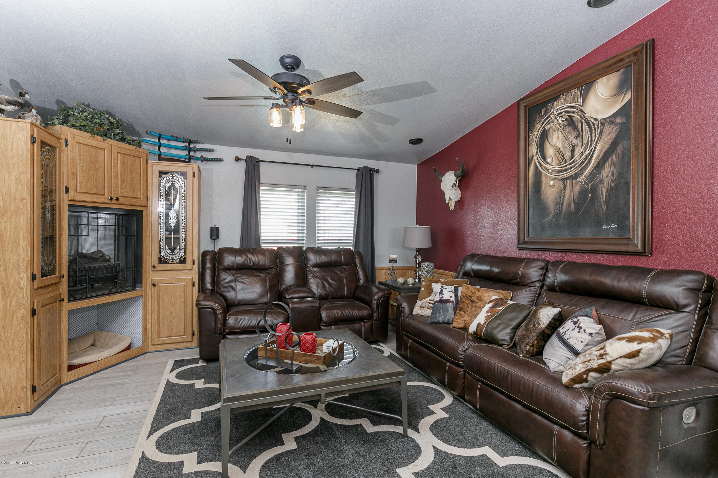 22355 North Docs Road Paulden, AZ 86334 - Photo 6 of 39 a living room with furniture
