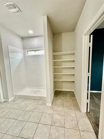 $2,900 | 16525 Portage Street, Justin, TX 76247