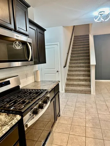 $2,900 | 16525 Portage Street, Justin, TX 76247