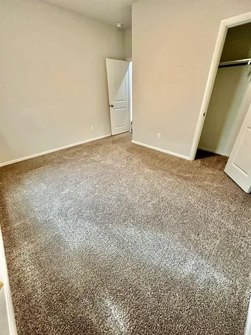 $2,900 | 16525 Portage Street, Justin, TX 76247