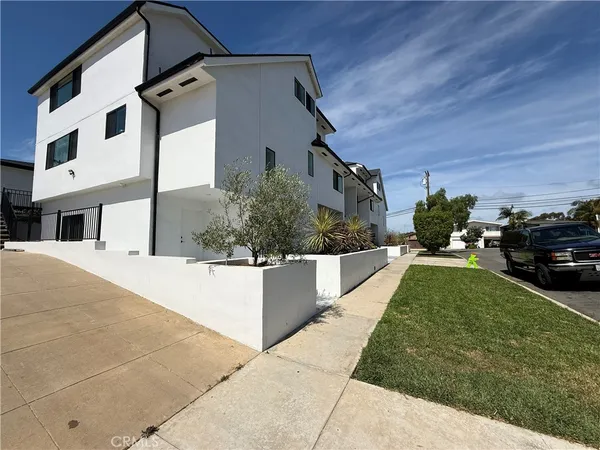 $2,500 | 26372 Via California, Unit STUDIOB, Dana Point, CA 92624
