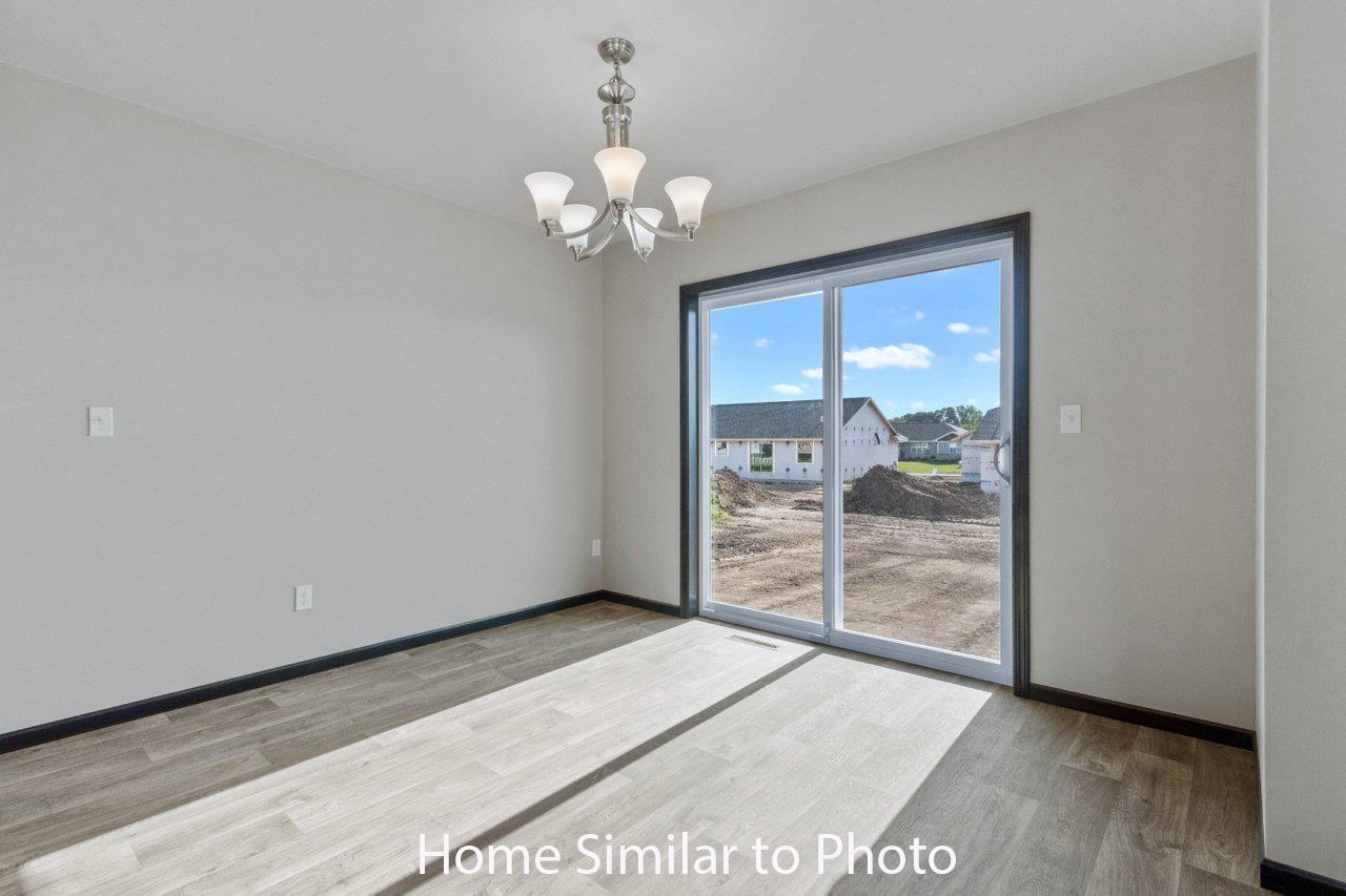 921 Constellation Way Marinette, WI 54143 - Photo 15 of 29