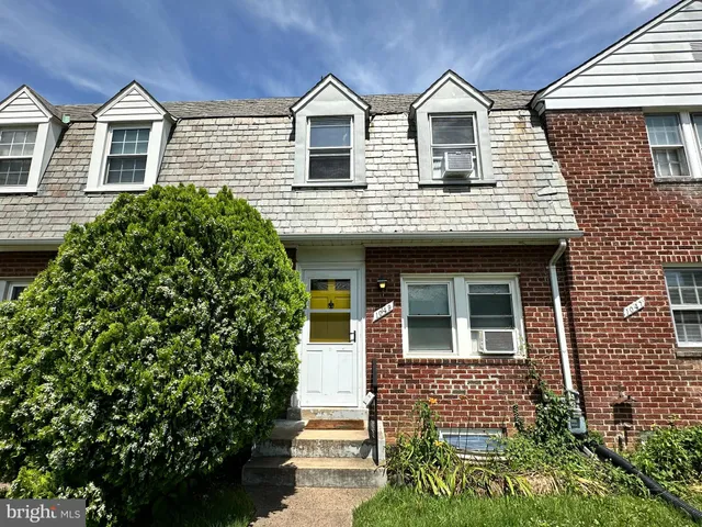 $3,950 | 1049 North Monroe Street, Arlington, VA 22201