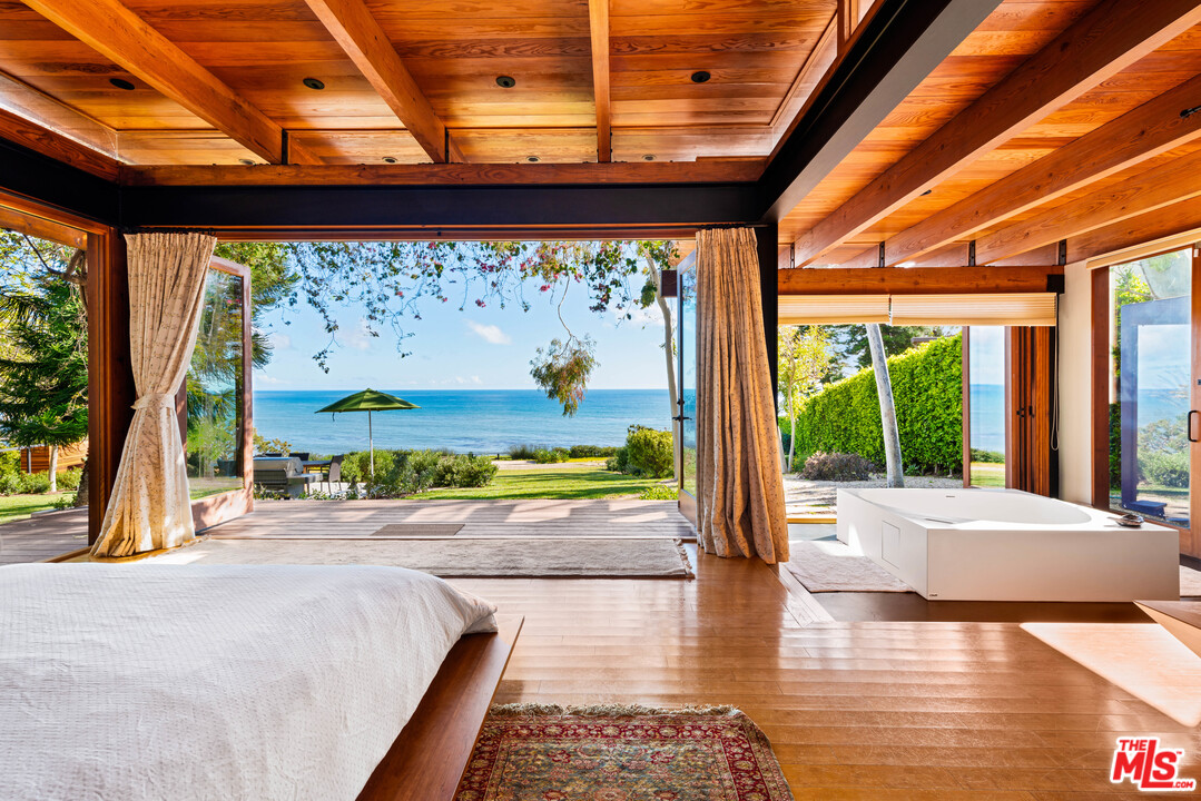 32496 Pacific Coast Highway Malibu, CA 90265 - Photo 29 of 51