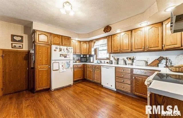 $535,000 | 2322 County Road 2000 North, Beason, IL 62512