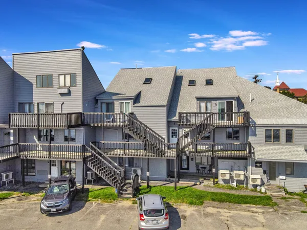 $1,899,000 | 99 Commercial Street, Bath, ME 04530