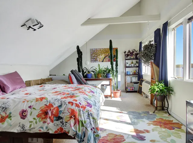 $1,975,000 | 99 Commercial Street, Bath, ME 04530