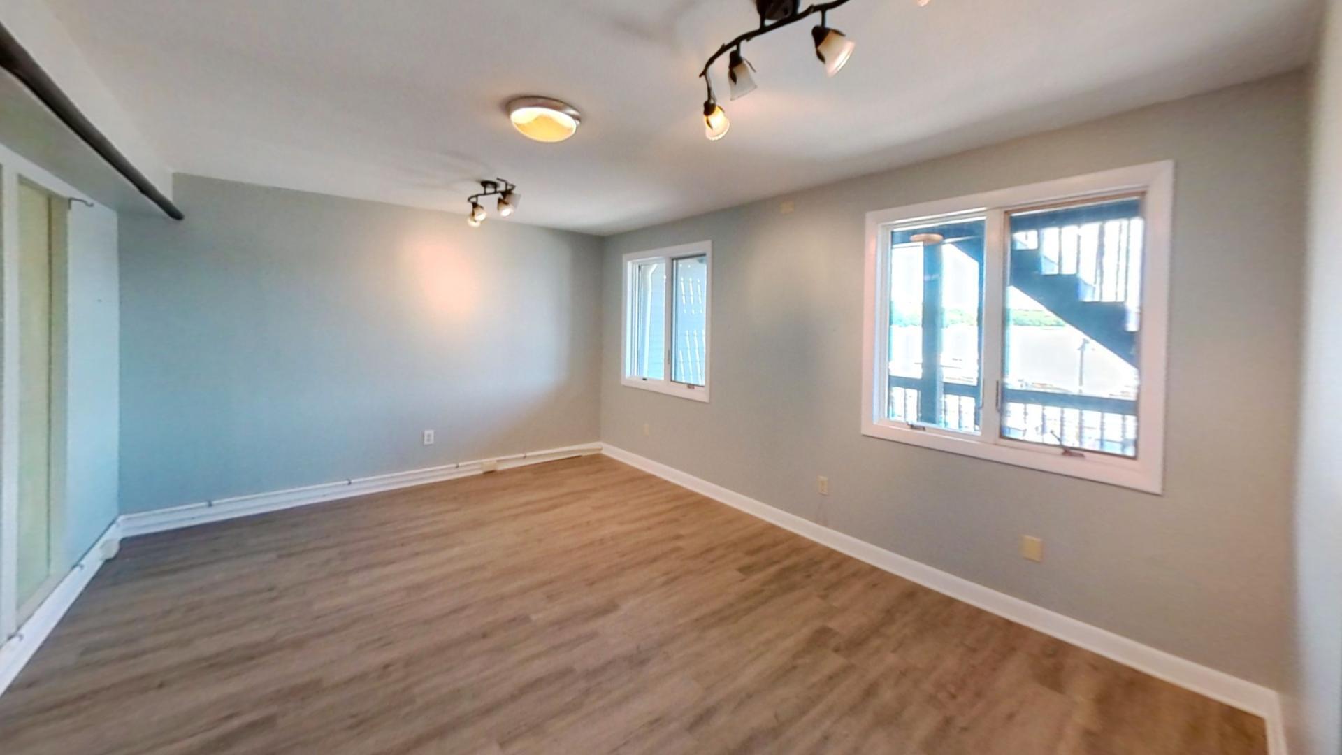 99 Commercial Street Bath, ME 04530 - Photo 30 of 45 99-Commercial-Realtor-Bedroom