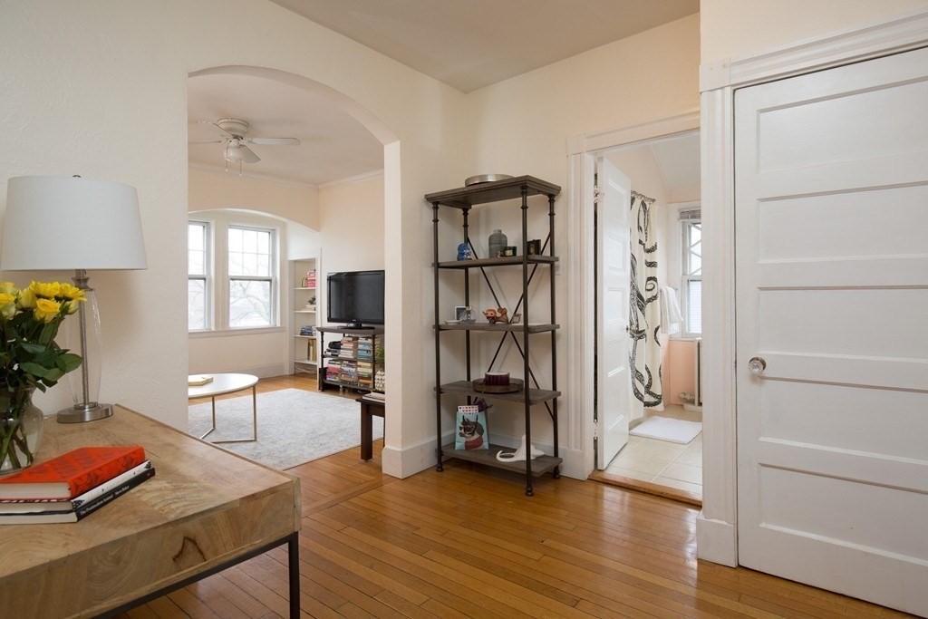 15 Braemore Road, Unit 5 Boston, MA 02135 - Photo 3 of 6