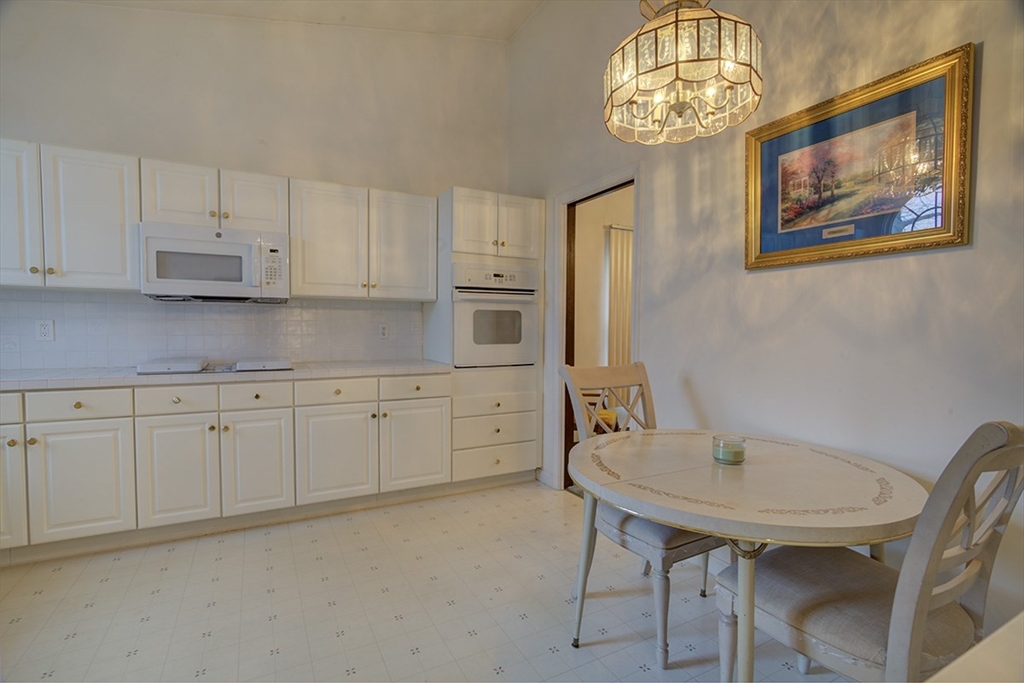 31 Bow Ridge Road Lynn, MA 01904 - Photo 11 of 26 Gallery Image 11
