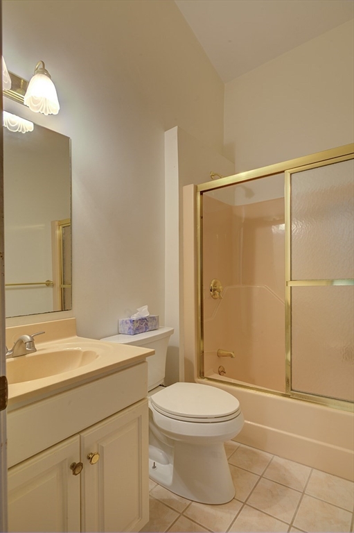 31 Bow Ridge Road Lynn, MA 01904 - Photo 20 of 26 Gallery Image 20