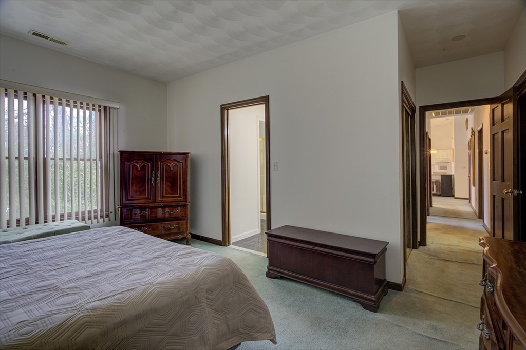 31 Bow Ridge Road Lynn, MA 01904 - Photo 21 of 26 Gallery Image 21