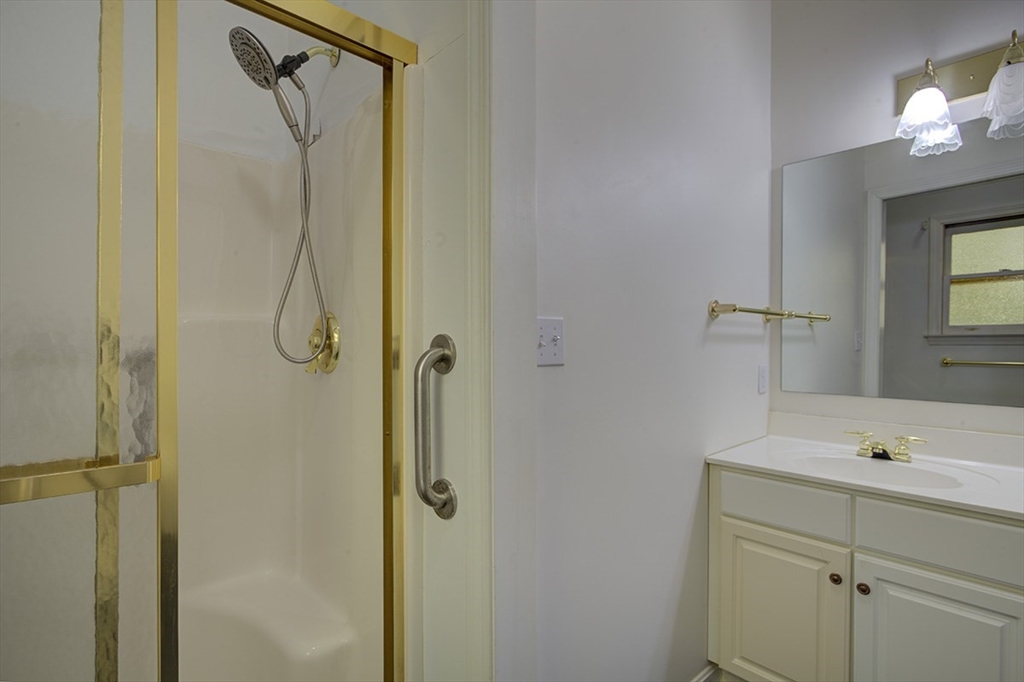 31 Bow Ridge Road Lynn, MA 01904 - Photo 24 of 26 Gallery Image 24