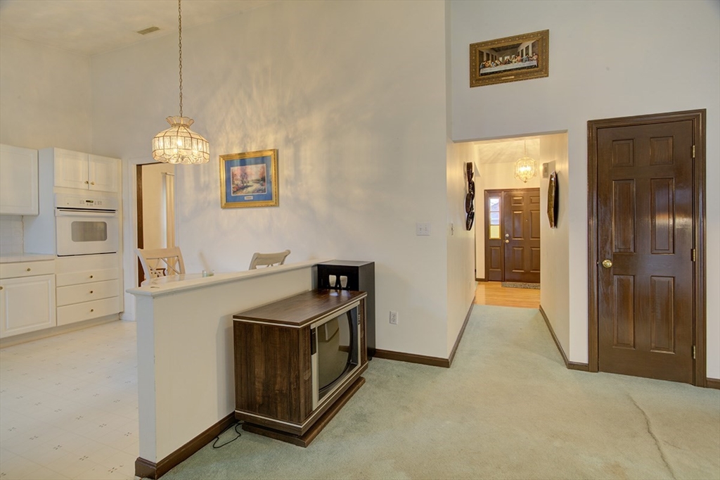 31 Bow Ridge Road Lynn, MA 01904 - Photo 10 of 26 Gallery Image 10