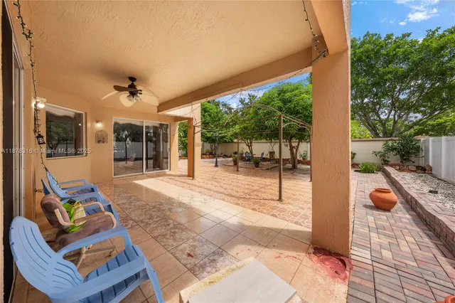 $899,999 | 1443 Southwest 161st Avenue, Pembroke Pines, FL 33027