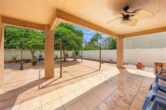 $899,999 | 1443 Southwest 161st Avenue, Pembroke Pines, FL 33027