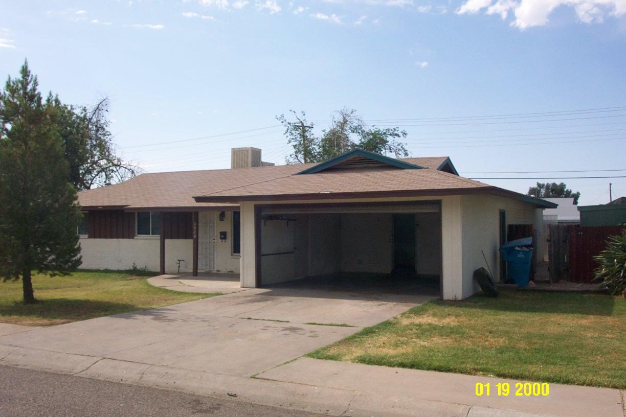 3829 West Lawrence Road Phoenix, AZ 85019 - Photo 1 of 3 front