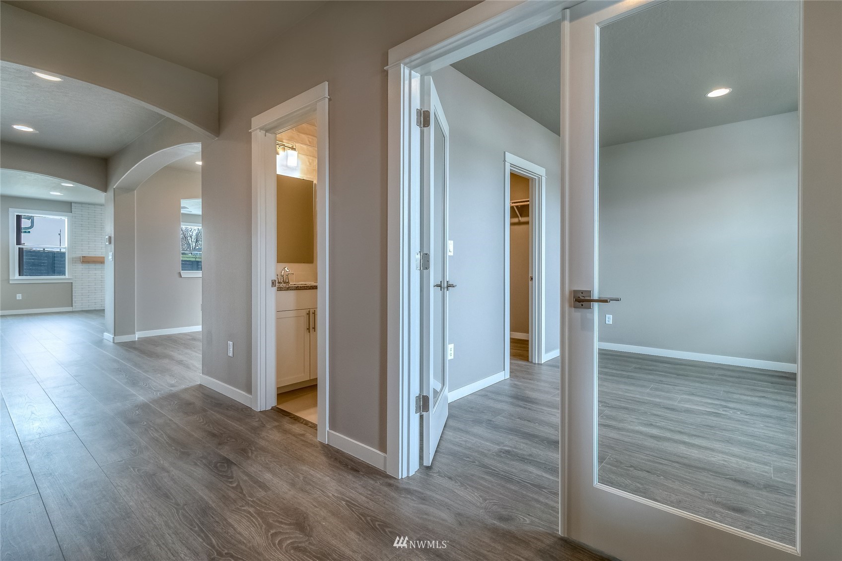121 Arabica Road Walla Walla, WA 99362 - Photo 4 of 39 Gallery Image 4