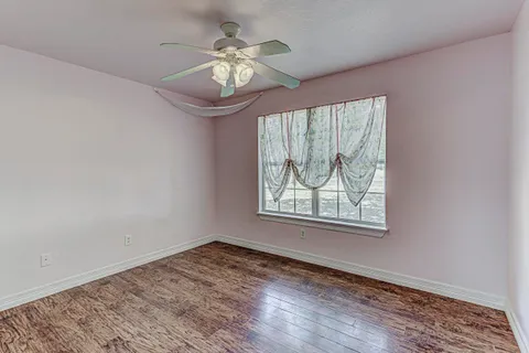 $245,000 | 724 Cypress Lane, Cottonwood Shores, TX 78657