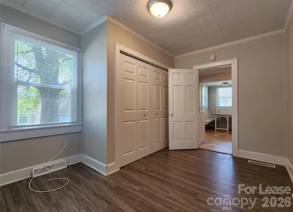 $1,295 | 12 Woodsdale Place Southeast, Concord, NC 28025