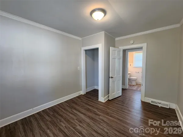 $1,295 | 12 Woodsdale Place Southeast, Concord, NC 28025