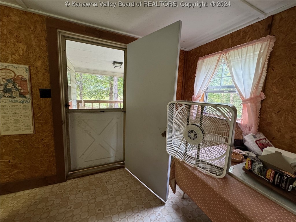 4986 Elk River Road Procious, WV 25164 - Photo 10 of 35 Gallery Image 10