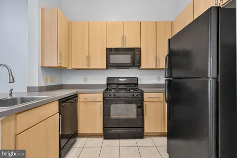 $250,000 | 1201 East-West Highway, Unit 241, Silver Spring, MD 20910