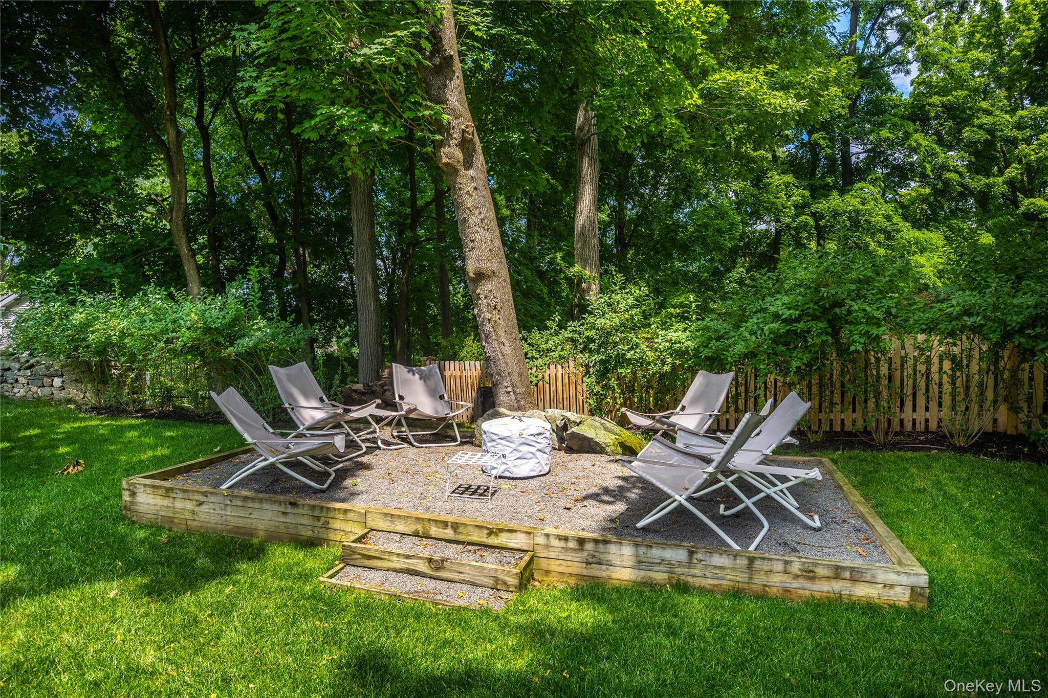 15 Laurel Hill Road Dobbs Ferry, NY 10522 - Photo 36 of 41