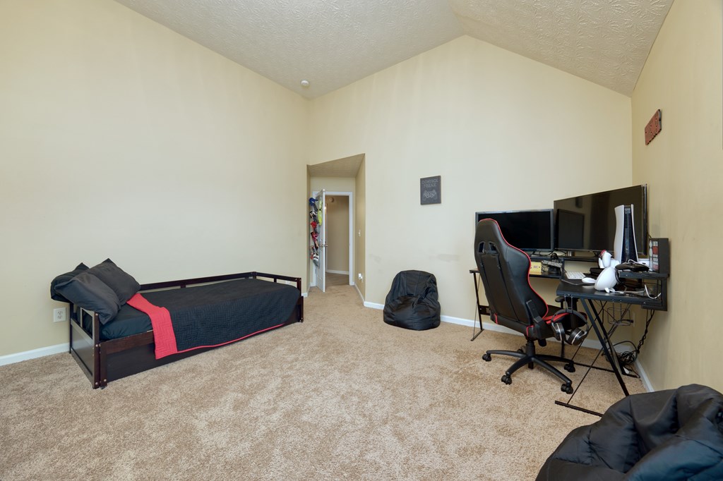 43 Ottawa Trail Fort Mitchell, AL 36856 - Photo 50 of 57 a livingroom with workspace and a couch