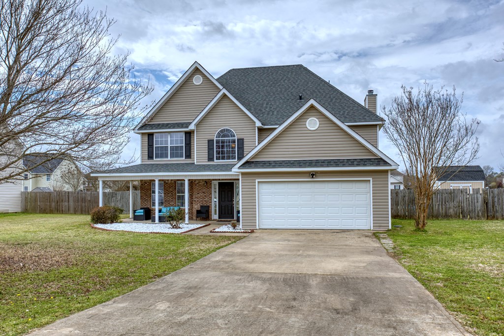 43 Ottawa Trail Fort Mitchell, AL 36856 - Photo 57 of 57 front view of a house with a yard