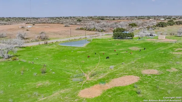 $599,000 | 4015 Farm To Market 623, Kenedy, TX 78119