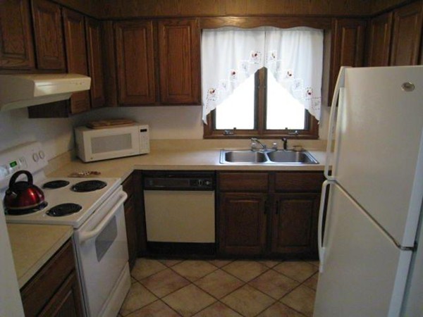 165 Cahoon Hollow Road Wellfleet, MA 02667 - Photo 4 of 20 Gallery Image 4