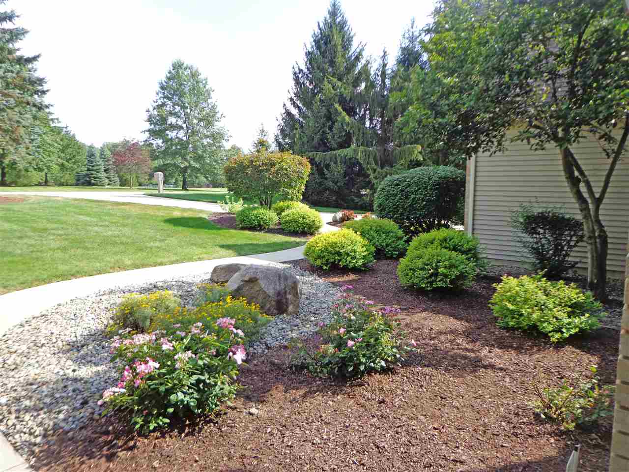 6320 West Hamilton Road South Fort Wayne, IN 46814 - Photo 7 of 36