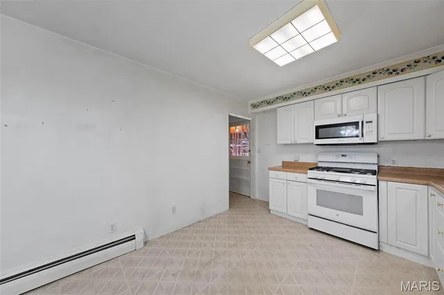 $204,671 | 210 Hazel Street, Troy, IL 62294