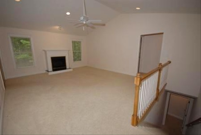 426 South Cove Road, Unit BERWICK Seneca, SC 29672 - Photo 4 of 16 Gallery Image 4